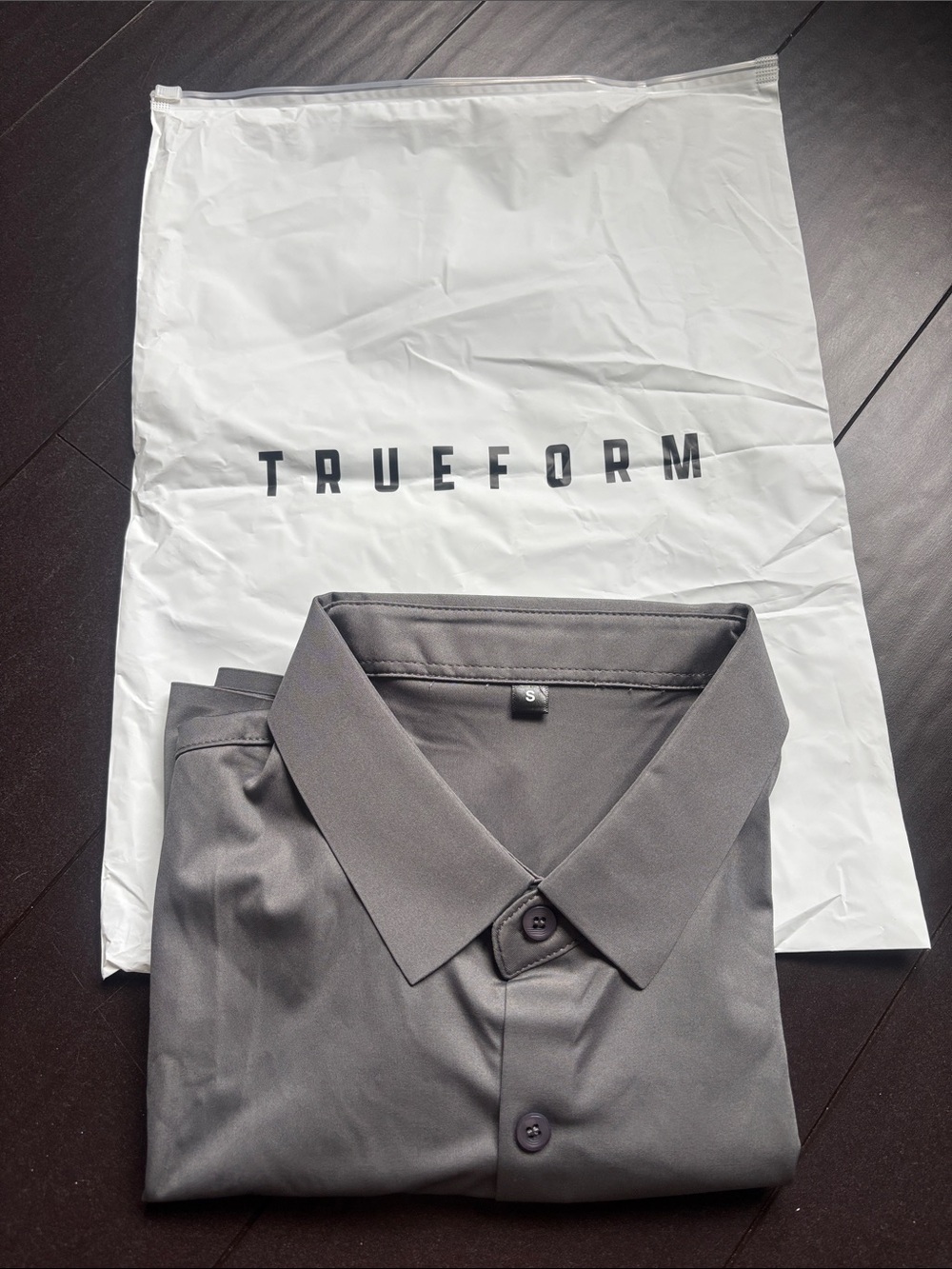 Men's Gray Dress Shirt - Modern Collared Button-Up
